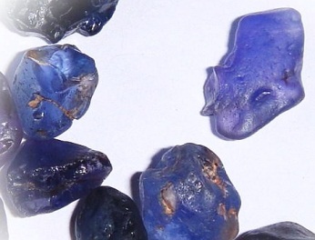 Didy rough sapphire