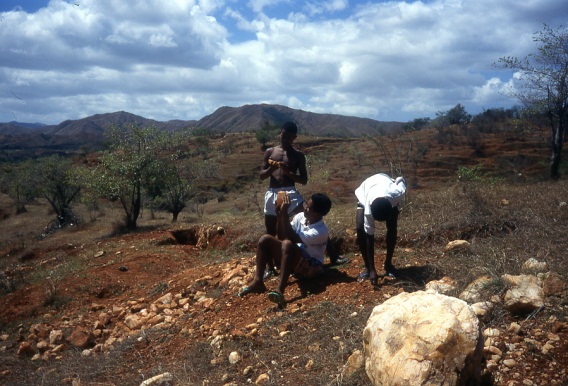 Madagascar Sphene deposit GGGems